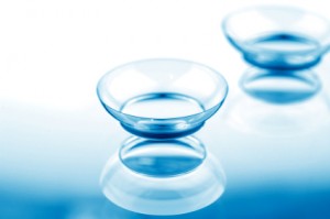 contact-lens-with-blue-istock_000019150372xsmall-2-300x199